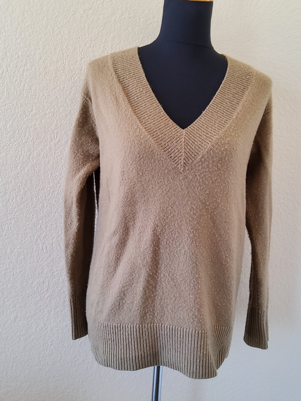 Nwot Vince Wool Cashmere V-Neck Sweater Size S